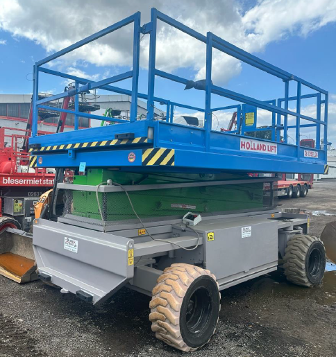 Scherenarbeitsbühne Holland Lift Q-135EL24